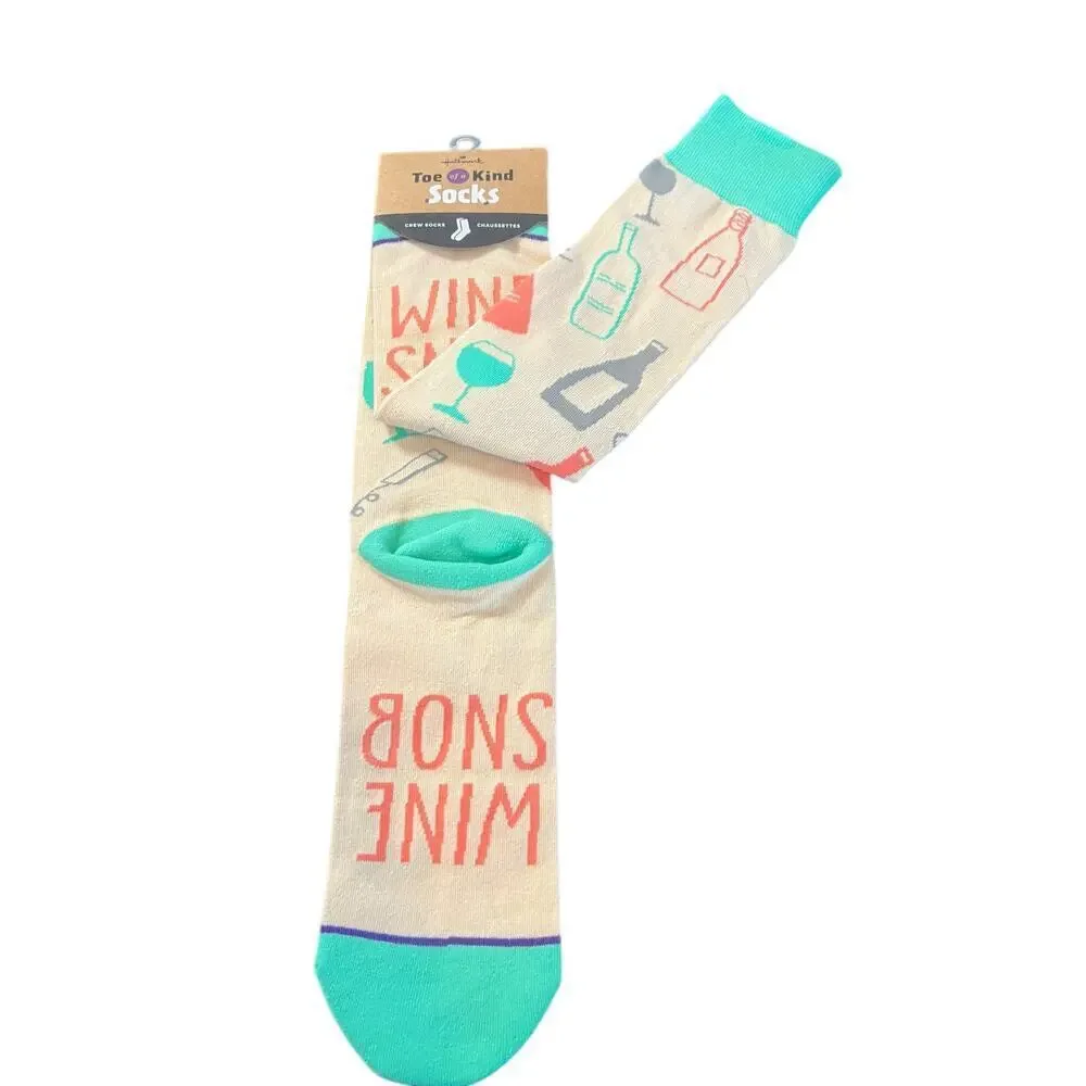 HALLMARK TOE OF A KIND WOMENS CREW SOCKS WINE SNOB GRAPHICS NWT